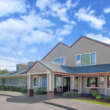 Hawthorn Suites By Wyndham Kent, Wa Extérieur photo